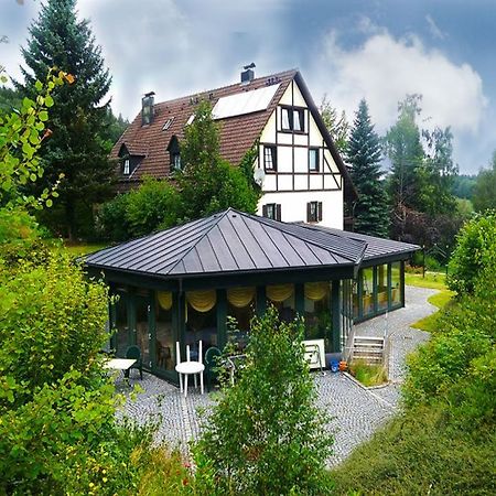 Pension Restaurant Im Gruenen Tal Neualbenreuth Exterior photo